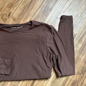 Abercrombie & Fitch Chocolate Long Sleeve Tee